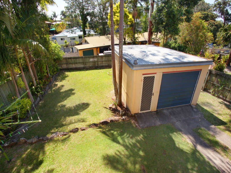 31 Oloway Crescent, Alexandra Headland QLD 4572