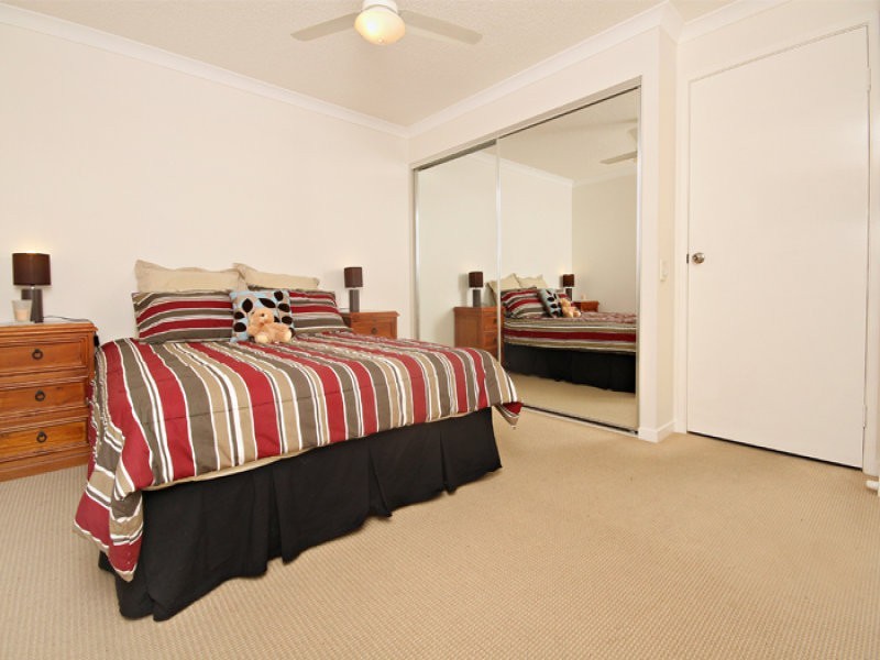 2/87-89 Duporth Avenue, Maroochydore QLD 4558