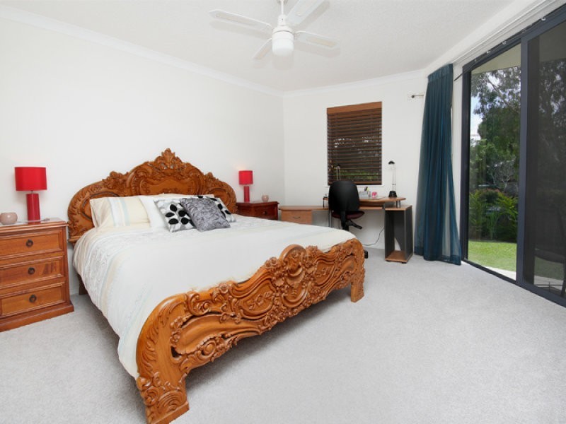 2/87-89 Duporth Avenue, Maroochydore QLD 4558