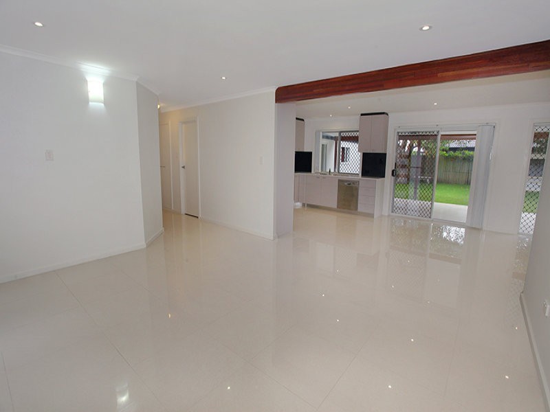 38 Mulgani Street, Warana QLD 4575