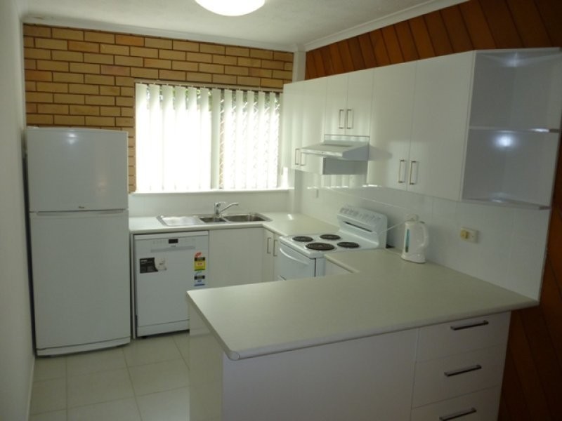 2/40-42 Baden Powell Street, Maroochydore QLD 4558