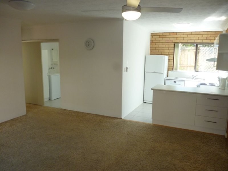 2/40-42 Baden Powell Street, Maroochydore QLD 4558