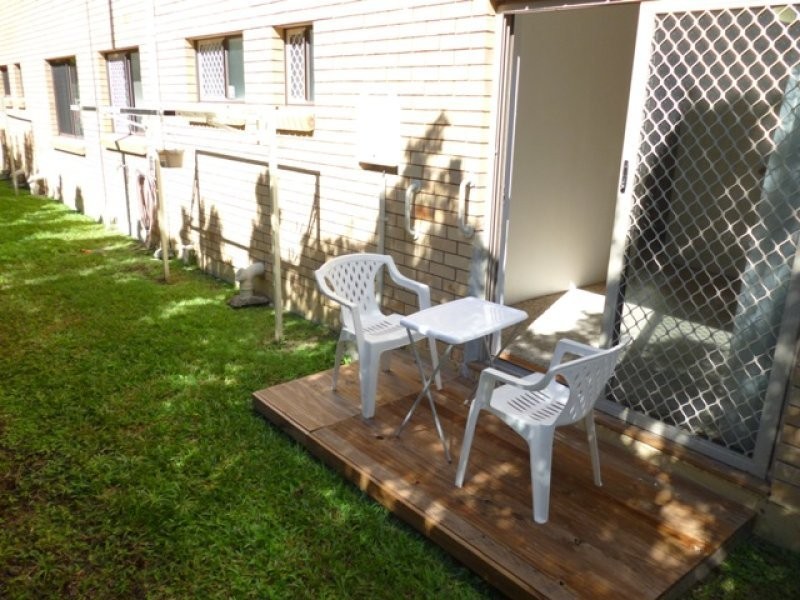 2/40-42 Baden Powell Street, Maroochydore QLD 4558