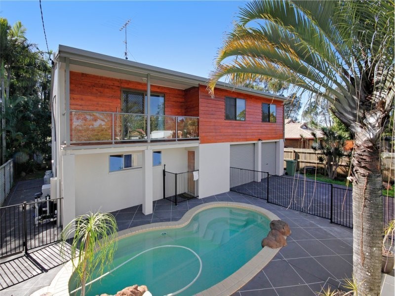 12 Richardson Street, Pacific Paradise QLD 4564