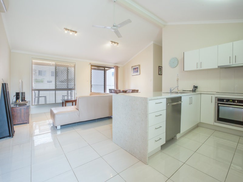 3/80 Broadwater Avenue, Maroochydore QLD 4558