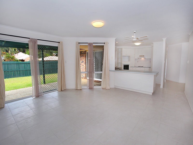 1 Lotus Place, Bli Bli QLD 4560