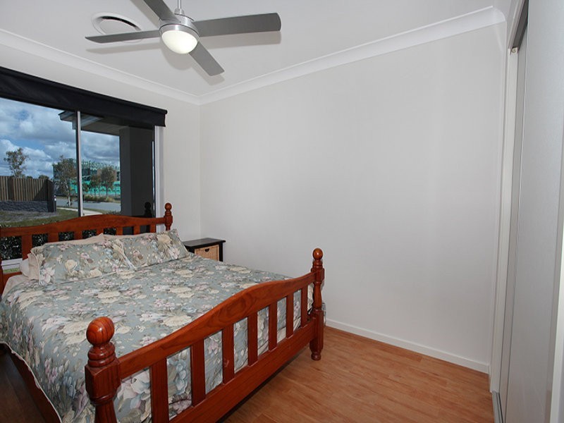 2 Parrot Place, Mountain Creek QLD 4557