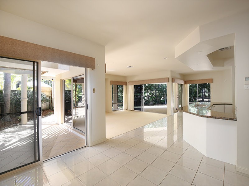 9 Portmarnock Court, Twin Waters QLD 4564