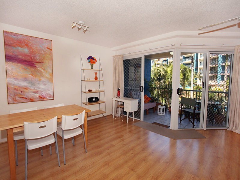 2/14 Maroubra Street, Maroochydore QLD 4558