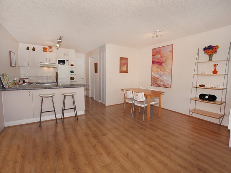 2/14 Maroubra Street, Maroochydore QLD 4558