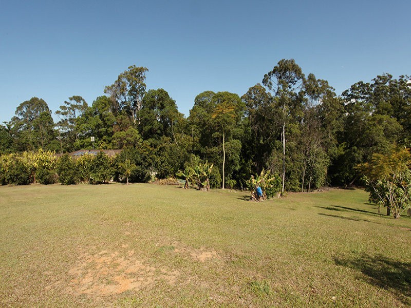 29 White Cedar Place, West Woombye QLD 4559
