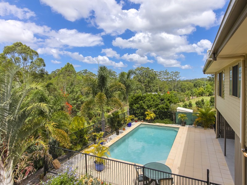 42 White Cedar Place, West Woombye QLD 4559