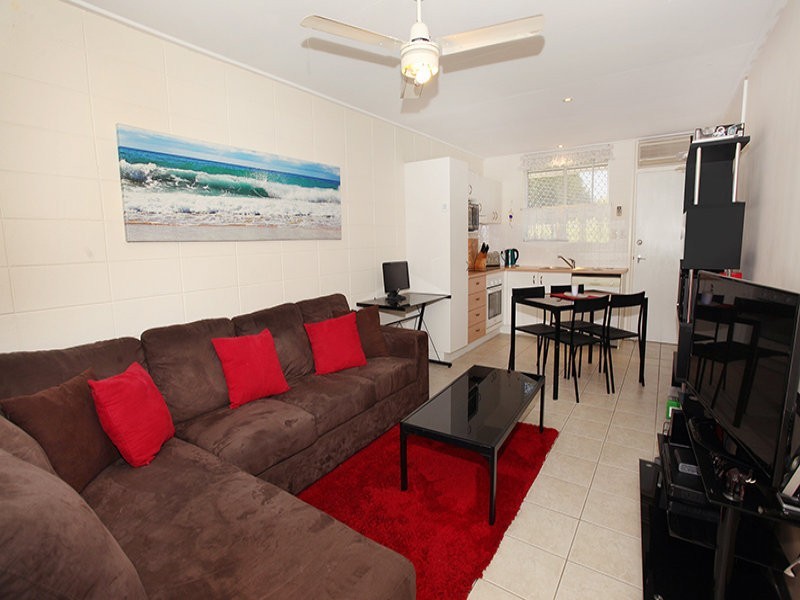 36 Yorlambu Parade, Maroochydore QLD 4558