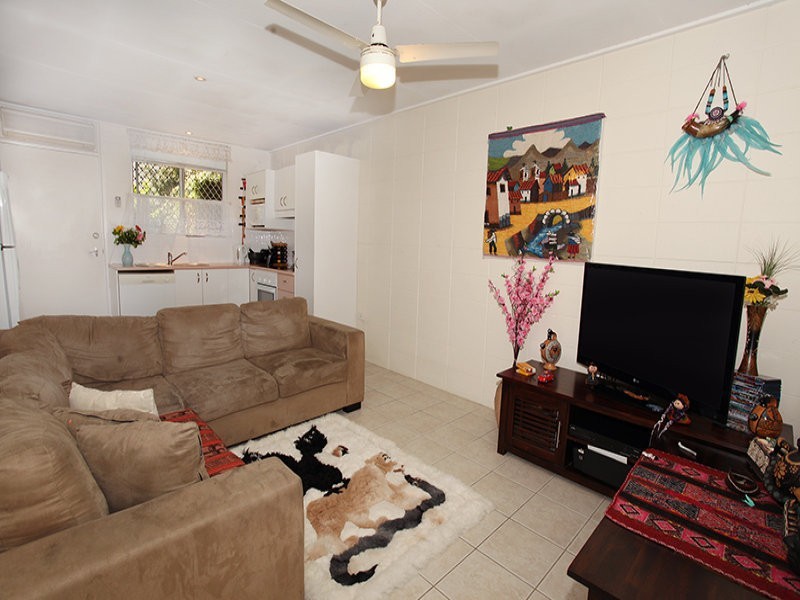 36 Yorlambu Parade, Maroochydore QLD 4558