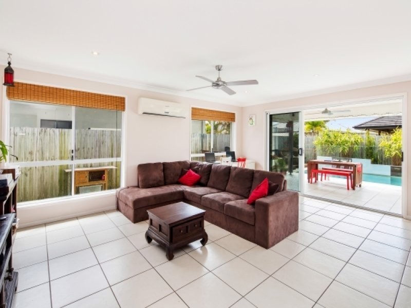 8 Bateman Street, Sippy Downs QLD 4556