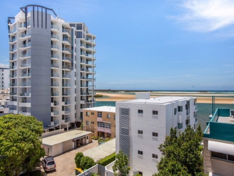 302/4 Duporth Avenue, Maroochydore QLD 4558