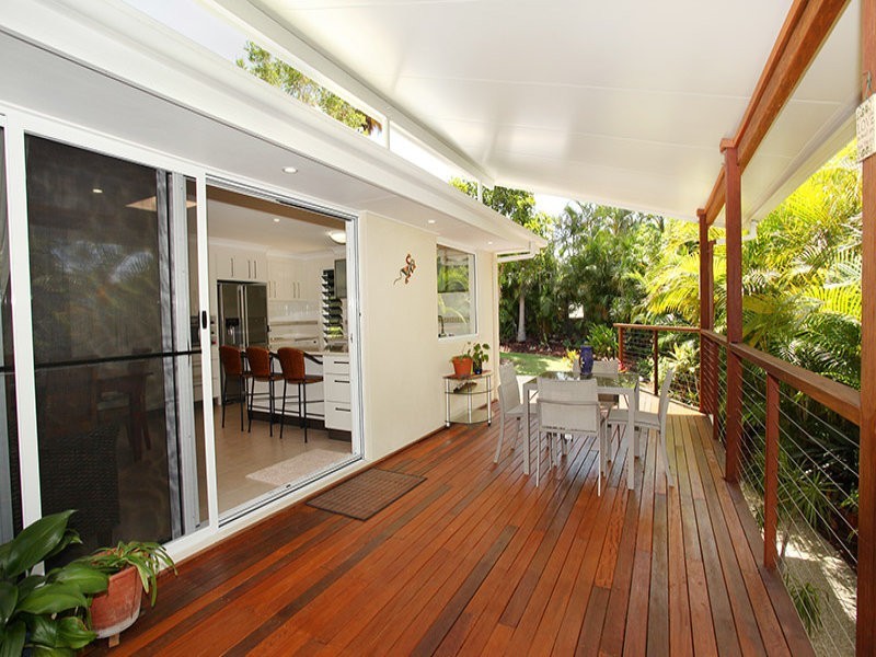 25 Woonum Road, Alexandra Headland QLD 4572