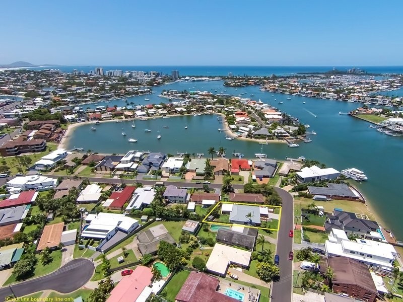 30 Neerim Drive, Mooloolaba QLD 4557