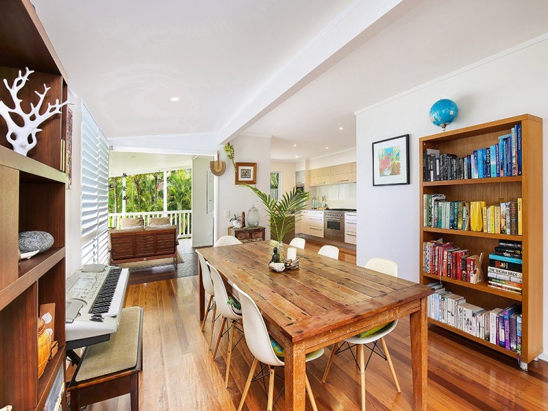33 Mary Street, Alexandra Headland QLD 4572