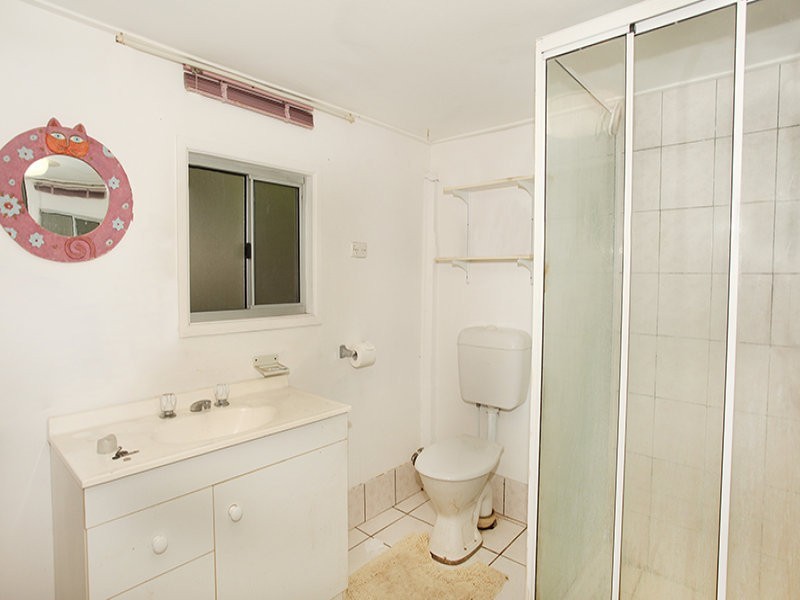 43 Palm Drive, Mooloolaba QLD 4557