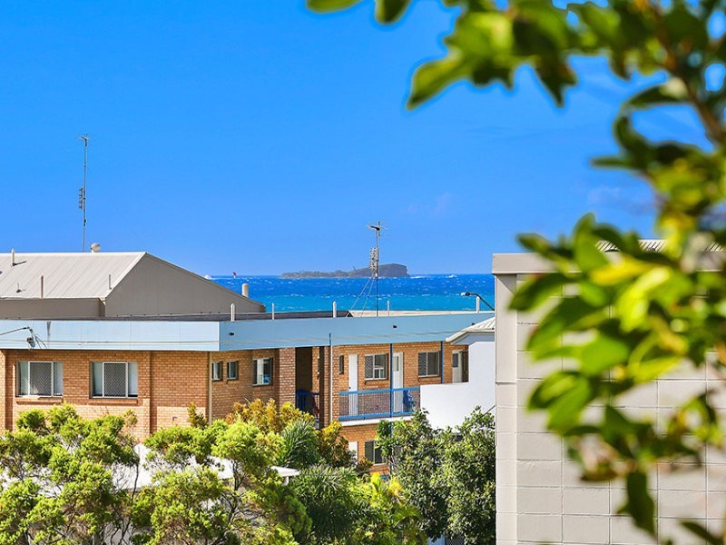 7/18 William Street, Alexandra Headland QLD 4572