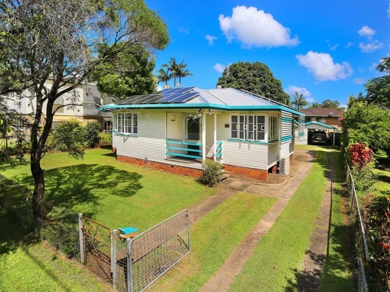 17 Ridge Road, Maroochydore QLD 4558