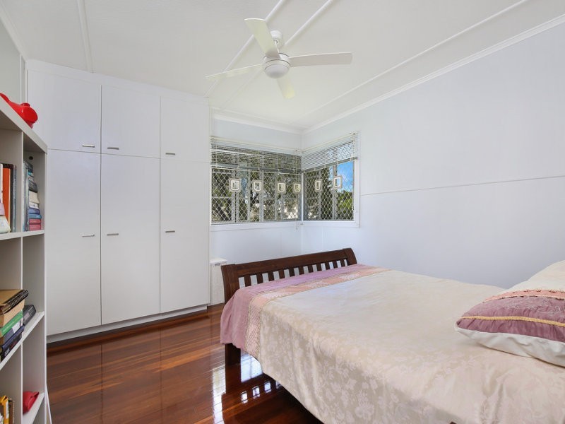 17 Ridge Road, Maroochydore QLD 4558