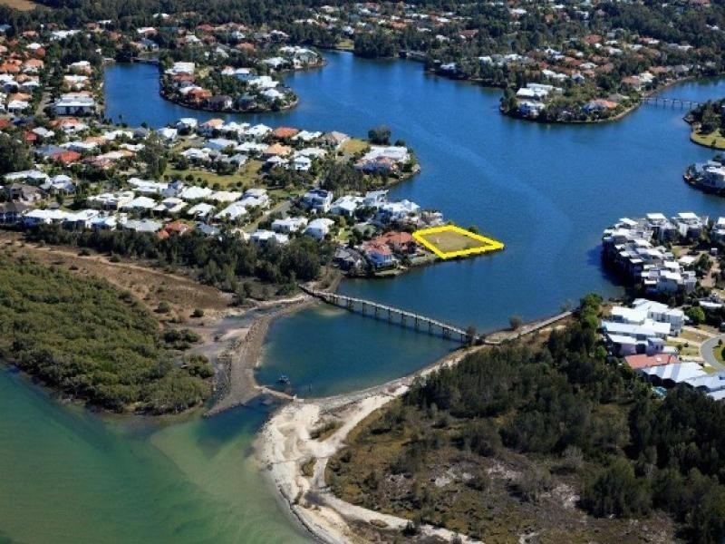 13 River Edge Court, Twin Waters QLD 4564