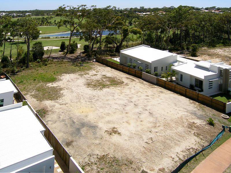 34 Lakeside Drive, Peregian Springs QLD 4573