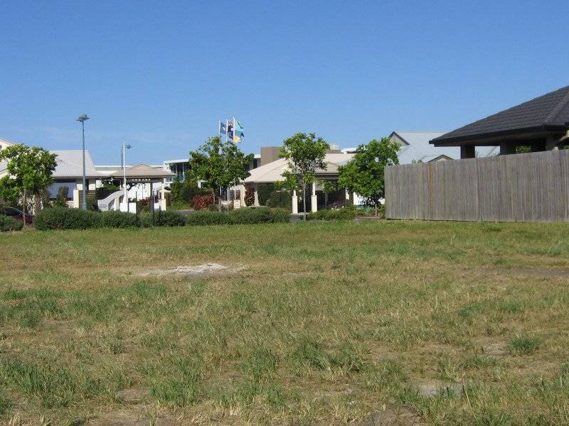 10 Estuary Court, Twin Waters QLD 4564