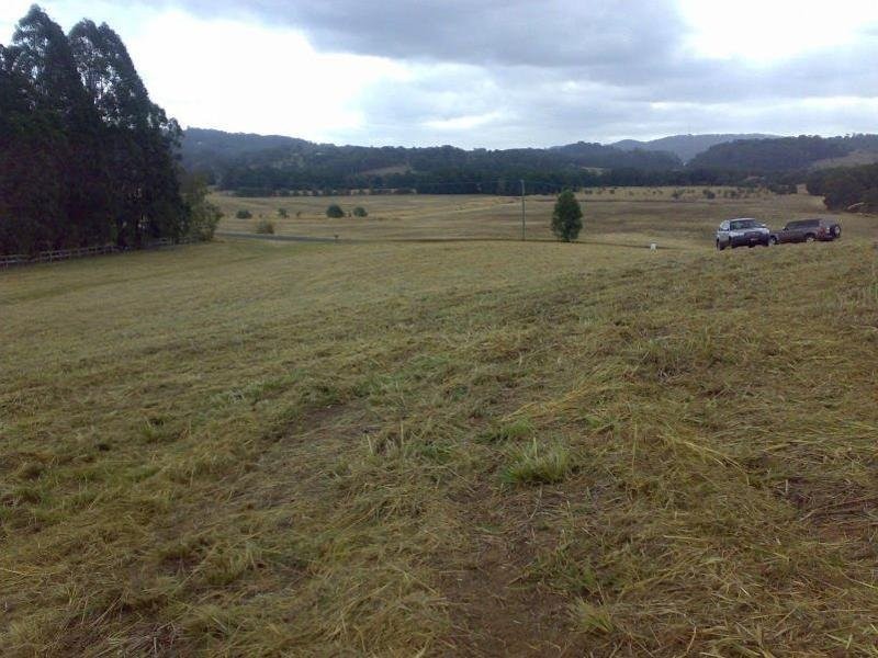 220 Diddillibah Road, Woombye QLD 4559