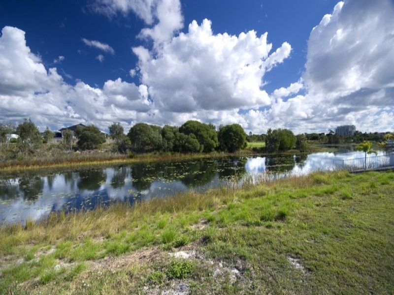 14 Rutherford Place, Pelican Waters QLD 4551