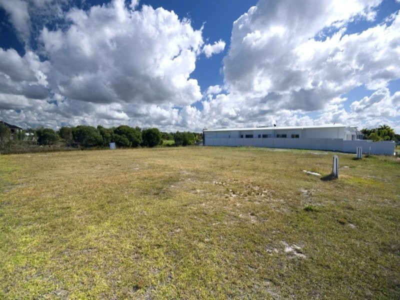 14 Rutherford Place, Pelican Waters QLD 4551