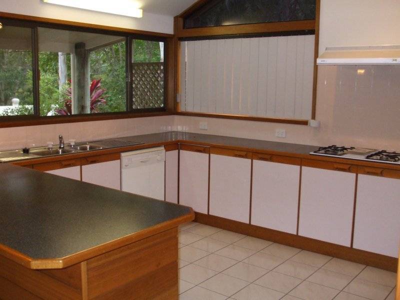 39 Lara Drive, Buderim QLD 4556