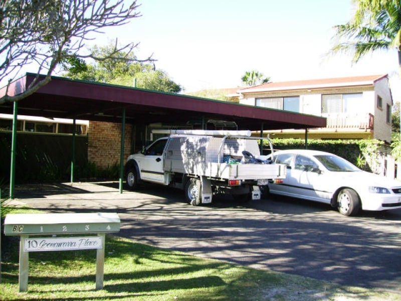 1/10 Goonawarra Drive, Mooloolaba QLD 4557
