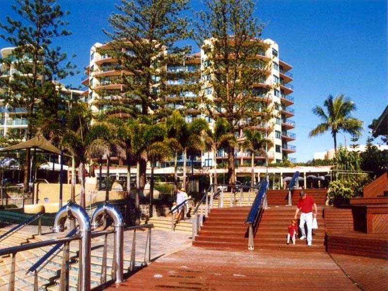 1/10 Goonawarra Drive, Mooloolaba QLD 4557