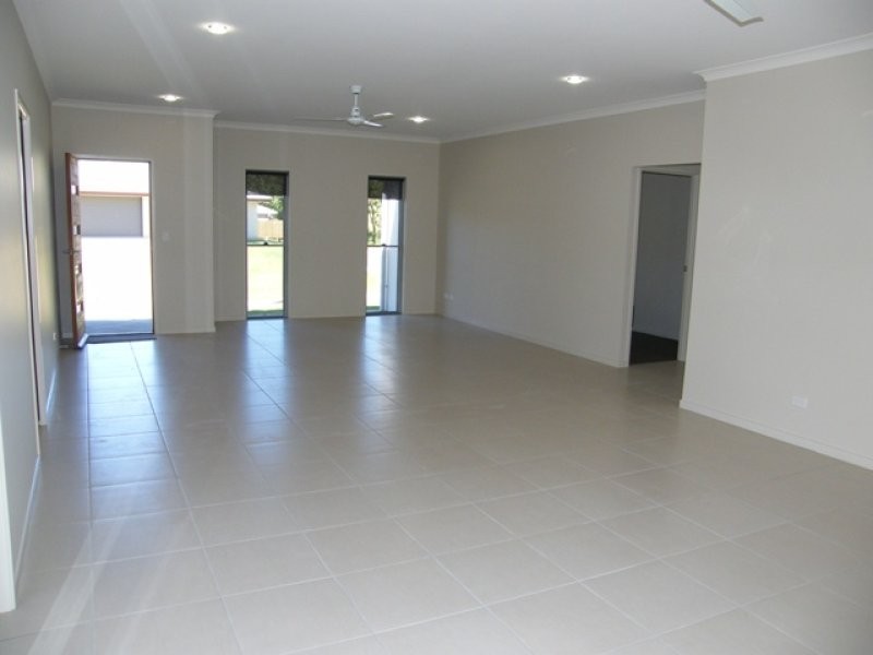 1 Bunya Pine Place, Woombye QLD 4559