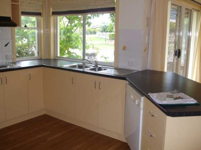 1 Mountain Ash Drive, Mountain Creek QLD 4557