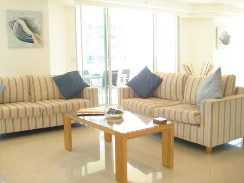 33 Fifth Avenue, Maroochydore QLD 4558