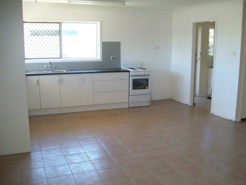 8 Birdwood Street, Golden Beach QLD 4551