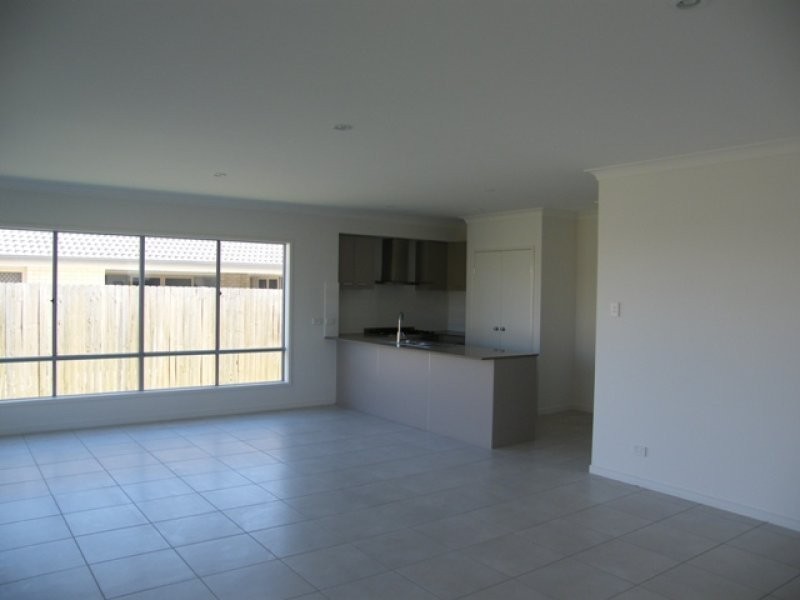 28 Crater Street, Caloundra West QLD 4551
