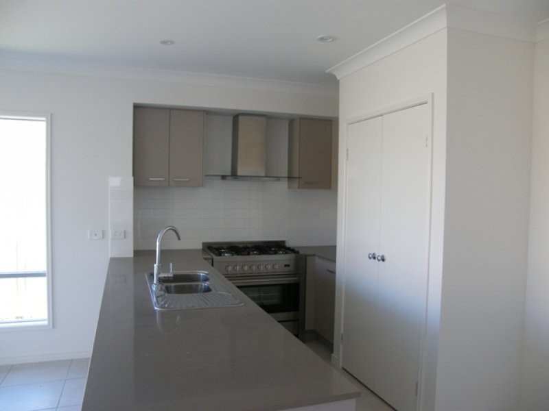 28 Crater Street, Caloundra West QLD 4551