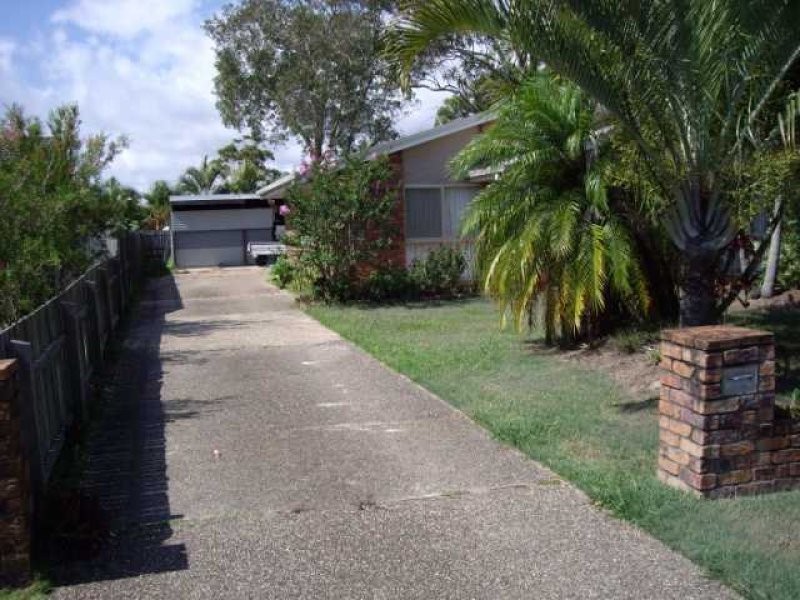 33 Broadwater Avenue, Maroochydore QLD 4558