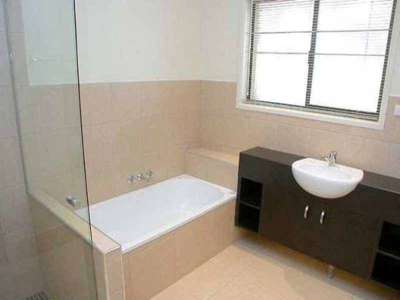 48 Parkway Drive, Mooloolaba QLD 4557