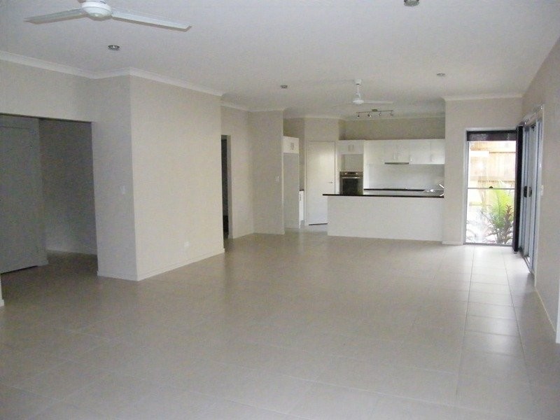 1 Bunya Pine Place, Woombye QLD 4559