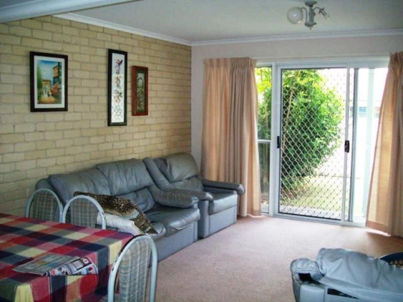 6/104 Broadwater Avenue, Maroochydore QLD 4558