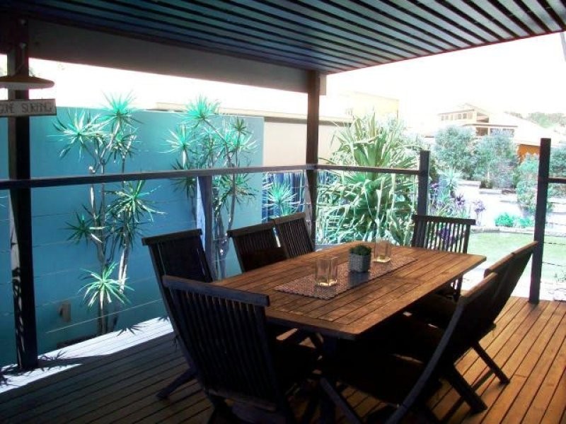 22 North Beach Place, Mudjimba QLD 4564