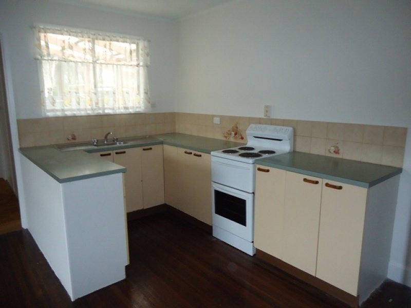 7 Watsonia Street, Maroochydore QLD 4558