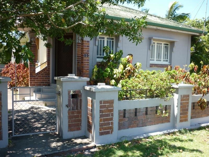 55 Second Avenue, Maroochydore QLD 4558