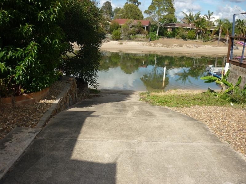 11 Paraka Court, Mountain Creek QLD 4557